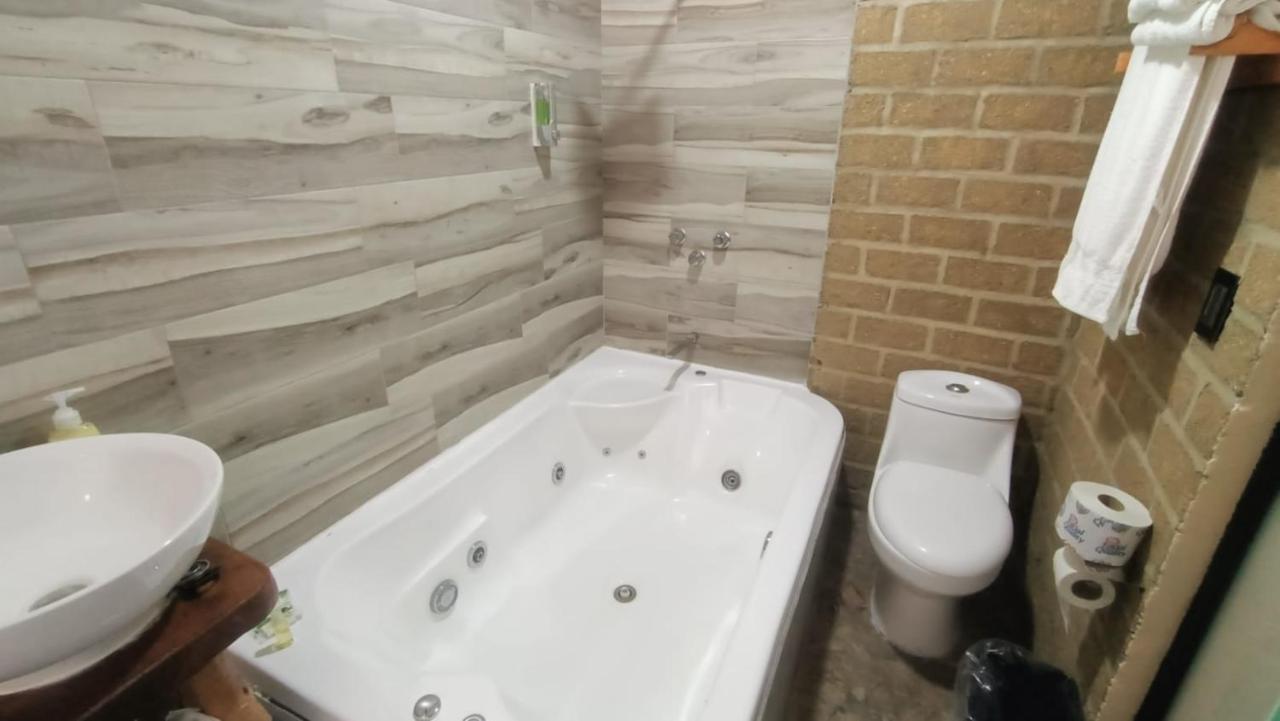 Hotel Spa El Gran Coral By Rotamundos Jocotepec Εξωτερικό φωτογραφία